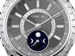 J12 Moonphase,  jewelry on titanium ceramic - Chanel