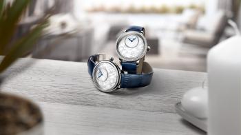 Petite Heure Minute Mother-of-Pearl - Jaquet Droz