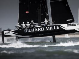 J.P. Morgan Asset Management Round the Island Race - Richard Mille