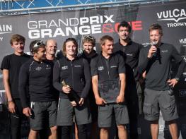 Ladycat remporte le Grand Prix Grange - Vulcain Trophy