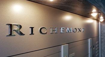 Richemont_328296_0