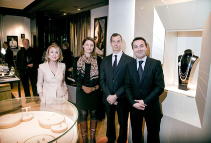 Piaget_332611_0