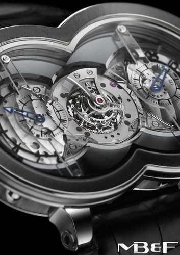 MB&F_320963_1