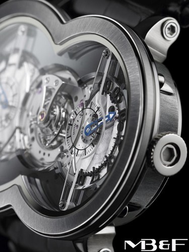 MB&F_320963_2