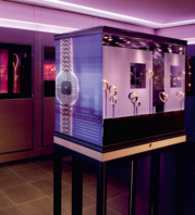 Piaget_324825_2