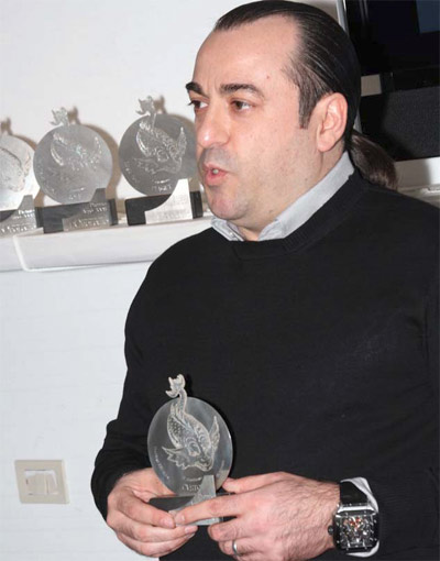 Cvstos_325872_1