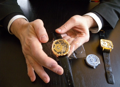 Hautlence_327628_2