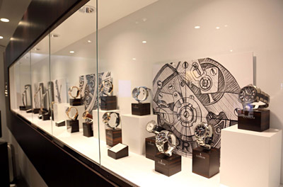 Corum_327637_3