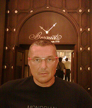 Swatch Group_328525_0