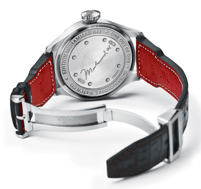 IWC_332403_4