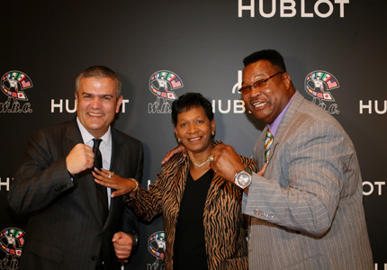 Hublot_333406_0