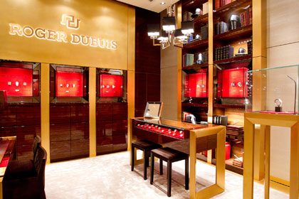 Roger Dubuis_333853_2
