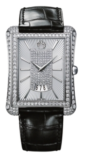 Piaget_323796_1