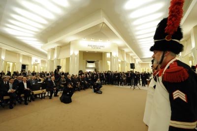 SIHH_325085_0 SIHH_325085_0