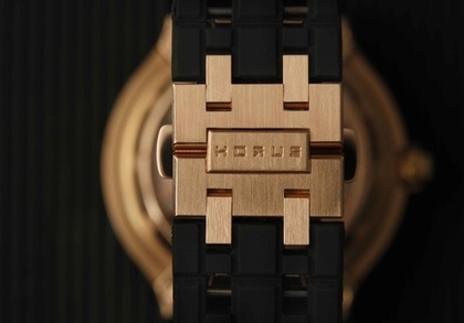 Horus_320043_3