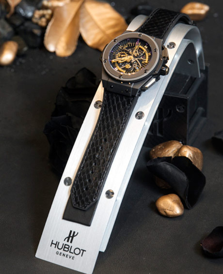 Hublot,  King Power Black Mamba Chronograph