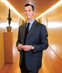 Piaget_323204_0
