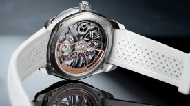 Pioneer Cylindrical Tourbillon Skeleton Aventurine Saquon Barkley © H. Moser & Cie.