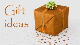 Six delightfully feminine models priced below 10,000 Swiss francs - Christmas gifts