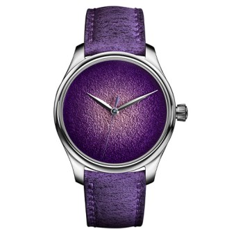 Endeavour Centre Seconds Concept Purple Enamel © H.Moser & Cie