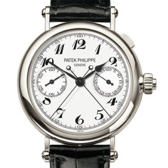 Split seconds chronograph with 60 minute counter