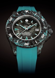 Diver Yas Carbon