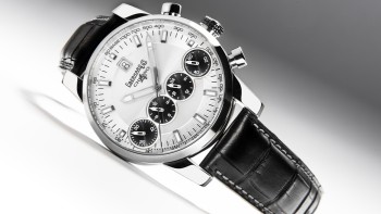 Chrono 4 ‘21-42’ © Eberhard & Co.