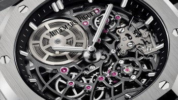 Royal Oak “Jumbo” Ultra-Thin Openworked model (16204) © Audemars Piguet