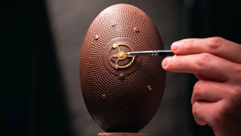 Easter egg Blancpain © Guillaume Cottancin