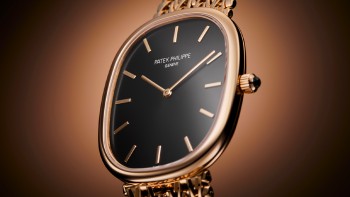 Golden Ellipse Reference 5738/1R-001 © Patek Philippe