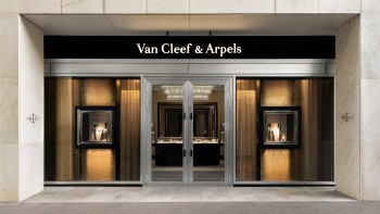 Exterior © Van Cleef & Arpels