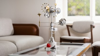 Solar Orbiter Watch Winder © MB&F cover 83064