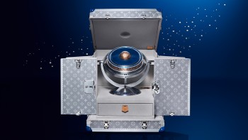 Louis Vuitton Tambour case for LVDB-03 GMT LOUIS VARIUS © De Bethune