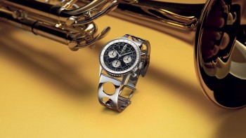 Navitimer B09 Chronograph 41 Miles Davis © Breitling