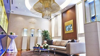 High Jewellery sparkles in Singapore - Breguet
