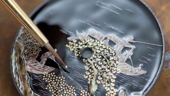 Video. At Baselworld - Chanel