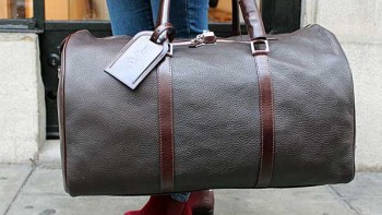 Win a prize every day in Advent - Advent Calendar 2015 - Win a DeWitt leather travel bag