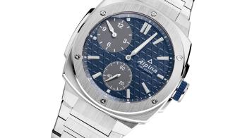 Alpina Gives the Alpiner Extreme its First Integrated Steel Strap  - Alpina