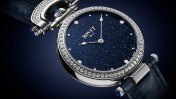 Miss Audrey blue aventurine glass dial - Bovet 1822