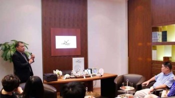 China - Breguet