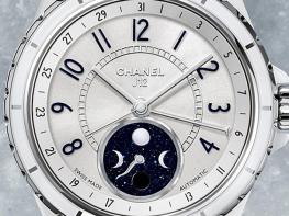 J12 Moonphase, white - Chanel