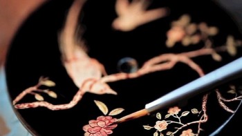 Video. Mademoiselle Privé Coromandel - Chanel