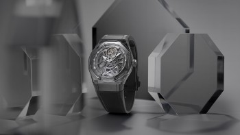 The Powerful Silhouette of the Laureato - Girard-Perregaux 