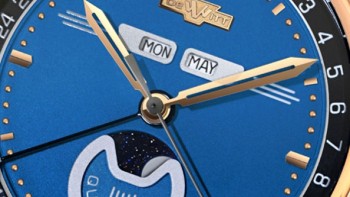 Classic Quantieme, blue dial - DeWitt 