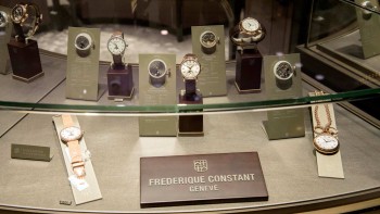 Chez Bucherer Paris - Frédérique Constant