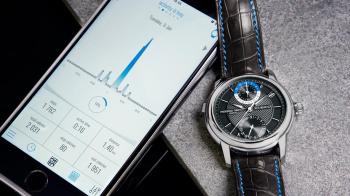 The world's first mechanical smartwatch - Frédérique Constant