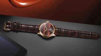 A whirlwind of light in the eye of the tiger - H. Moser & Cie