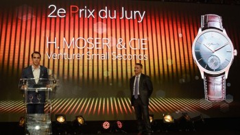 Award for the Venturer Small Seconds - H. Moser & Cie