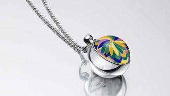 The Pendentif Boule - Hermès