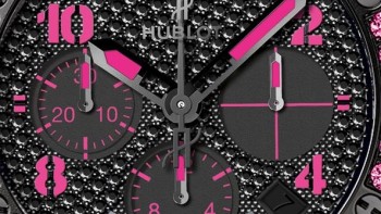 Video. Big Bang Black Fluo - Hublot